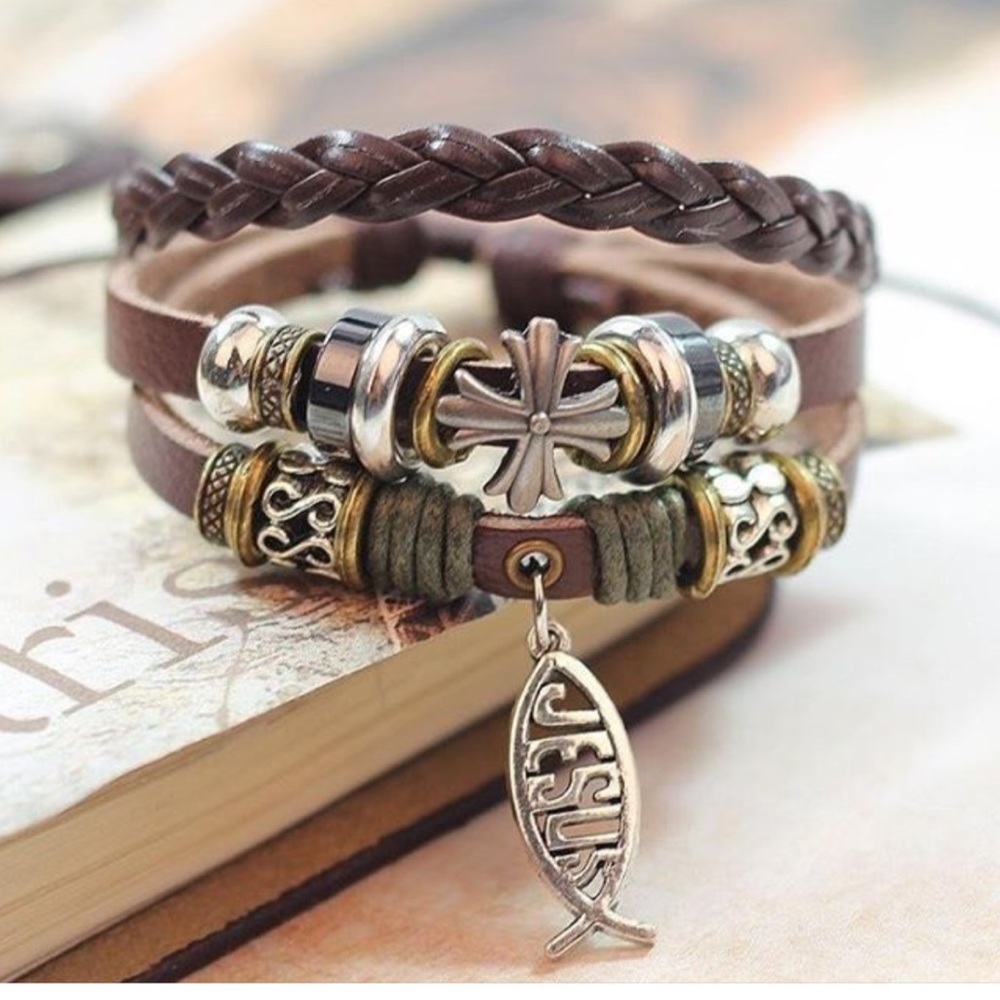 🆕Leather Jesus charm bracelets 3 n 1 NWT